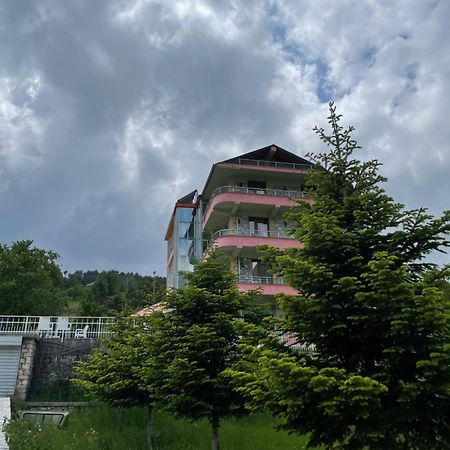 Lura Hotel Fushe-Lure Dış mekan fotoğraf