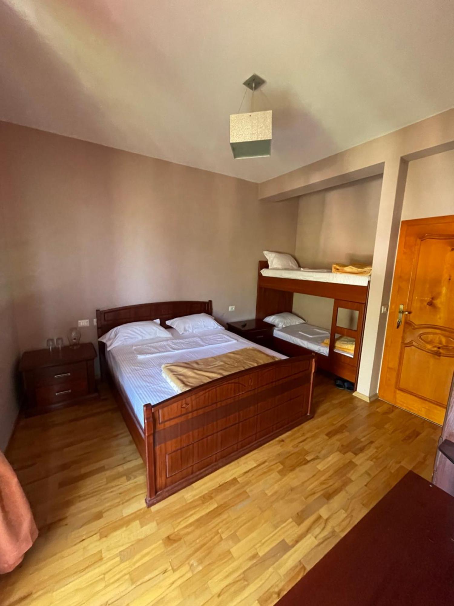 Lura Hotel Fushe-Lure Dış mekan fotoğraf