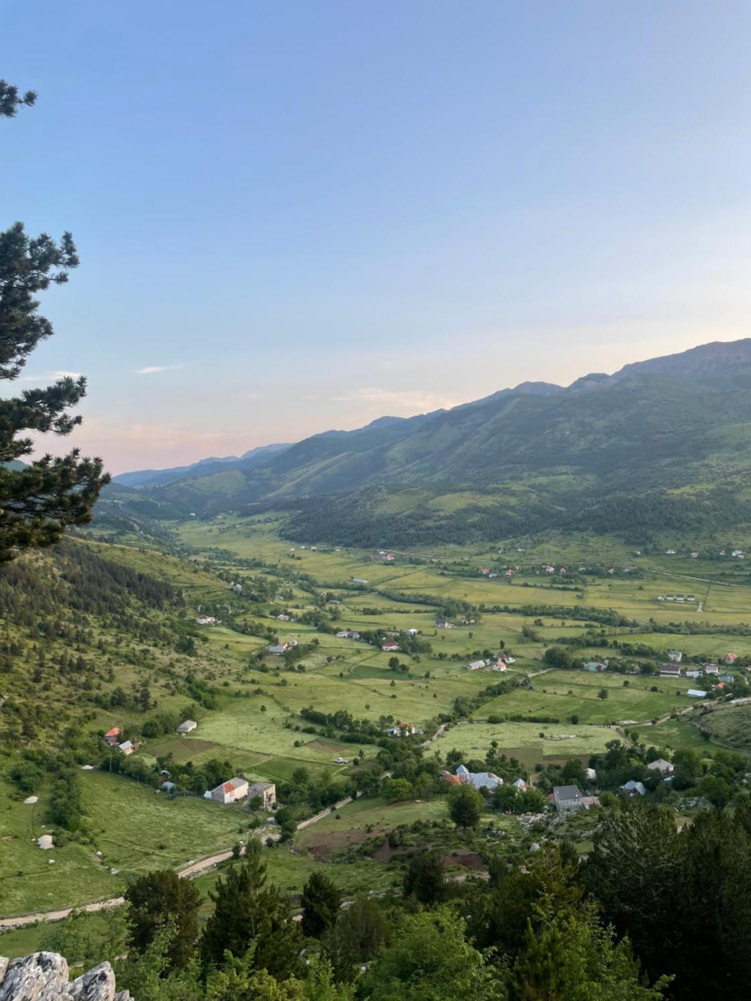 Lura Hotel Fushe-Lure Dış mekan fotoğraf