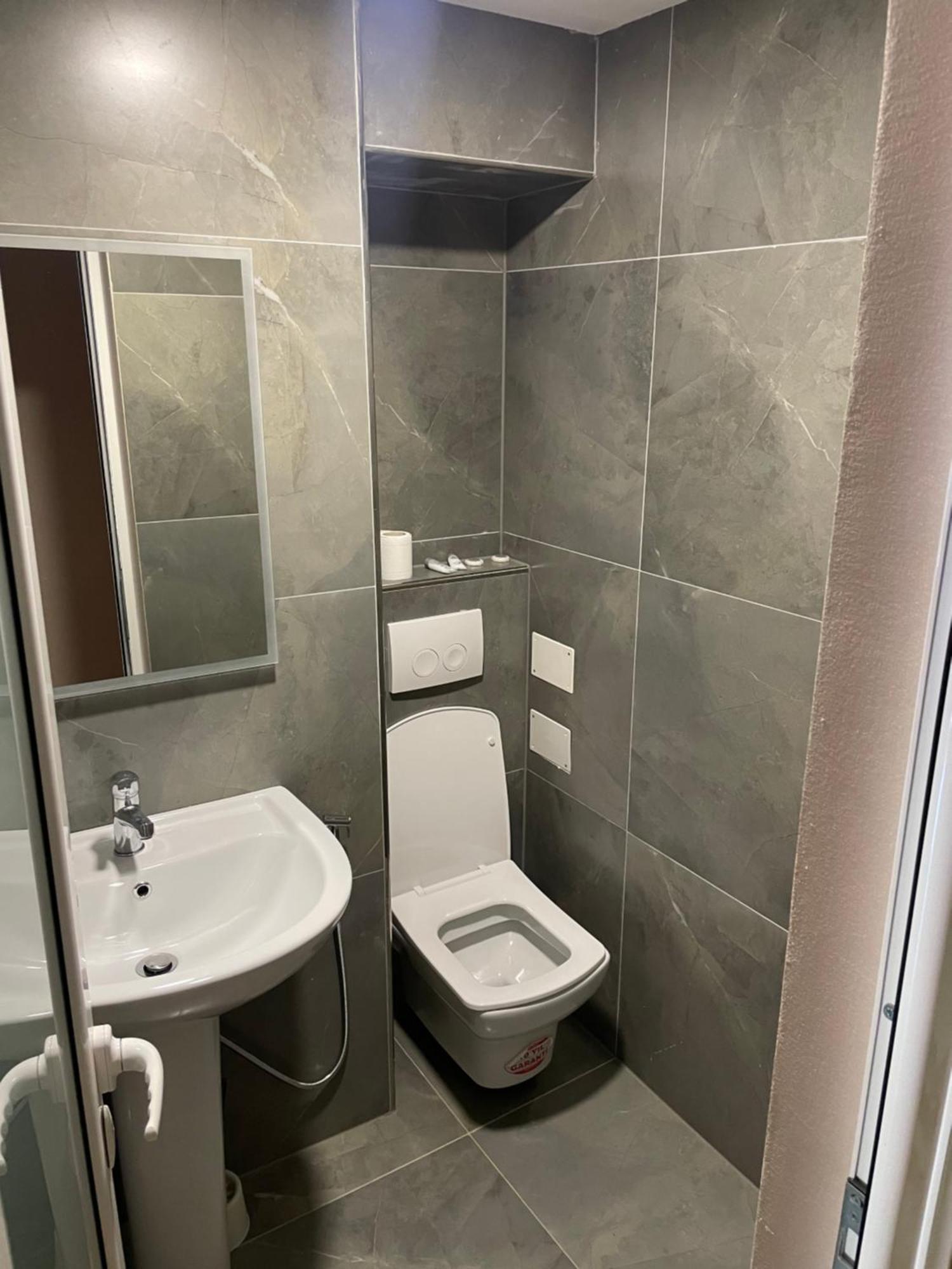 Lura Hotel Fushe-Lure Dış mekan fotoğraf